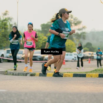 Runner Photo 4453861