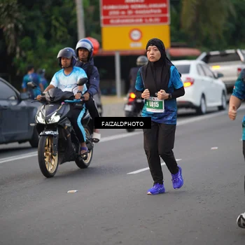 Runner Photo 4453893