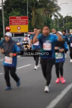 Runner Photo 4453908