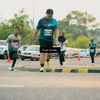 Runner Photo 4453911