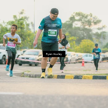 Runner Photo 4453912