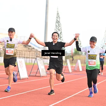 Runner Photo 4453998