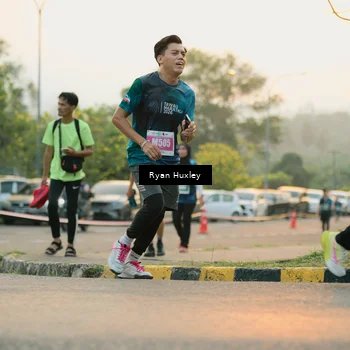 Runner Photo 4454050