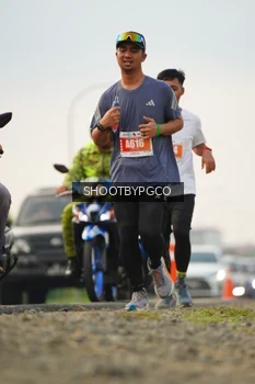 Runner Photo 4454052