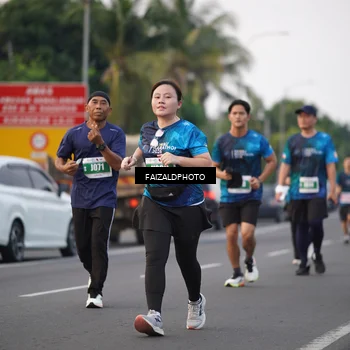 Runner Photo 4454368