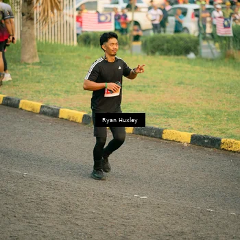 Runner Photo 4454456
