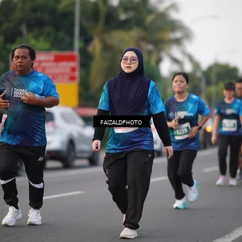Runner Photo 4454473