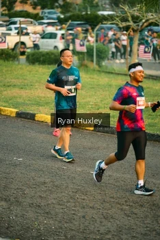 Runner Photo 4454619