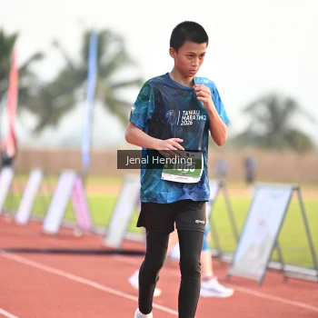 Runner Photo 4454735