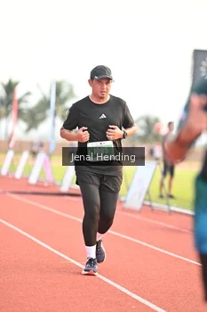 Runner Photo 4455362