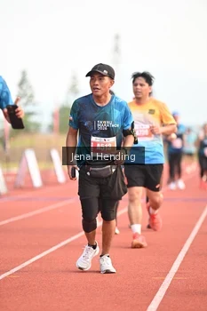 Runner Photo 4455897