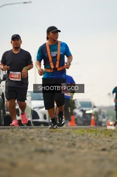 Runner Photo 4456037