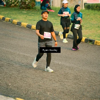 Runner Photo 4456048