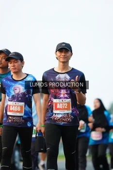 Runner Photo 4456054
