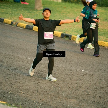 Runner Photo 4456072