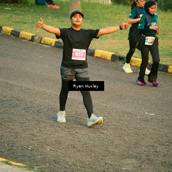 Runner Photo 4456095