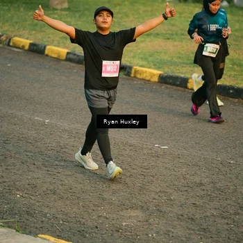 Runner Photo 4456117