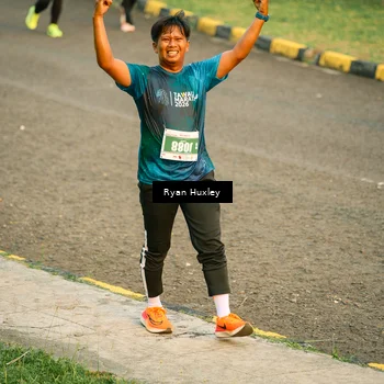 Runner Photo 4456205
