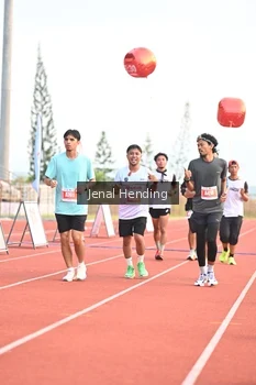 Runner Photo 4456256