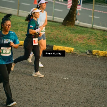 Runner Photo 4456301