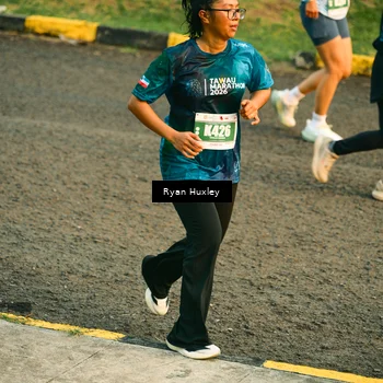 Runner Photo 4456342