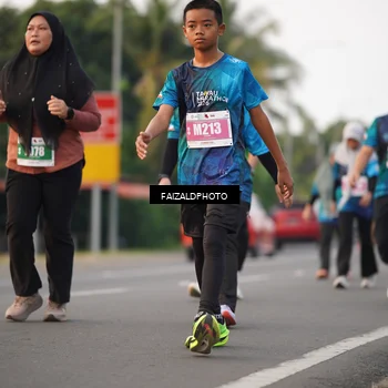 Runner Photo 4456397