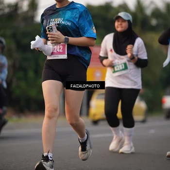 Runner Photo 4456541