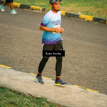 Runner Photo 4456570