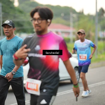 Runner Photo 4456614