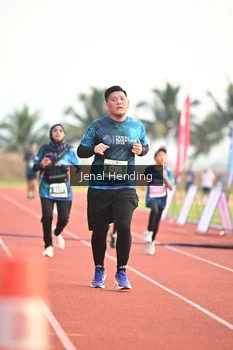 Runner Photo 4456661