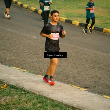 Runner Photo 4456699