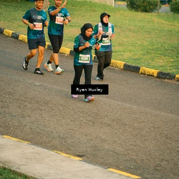 Runner Photo 4456732