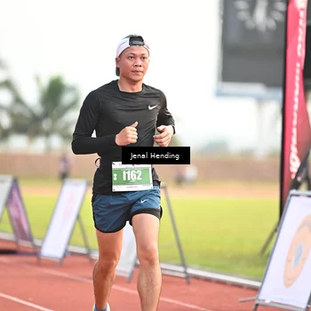 Runner Photo 4456748
