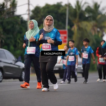 Runner Photo 4456753