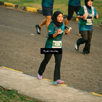 Runner Photo 4456818