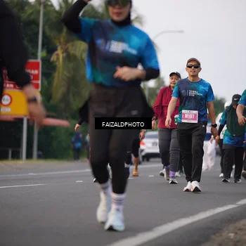 Runner Photo 4456853