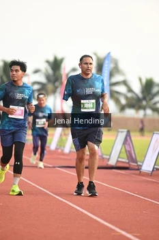 Runner Photo 4456866