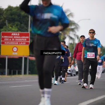 Runner Photo 4456886