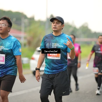 Runner Photo 4456915