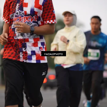Runner Photo 4457062