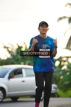 Runner Photo 4457075
