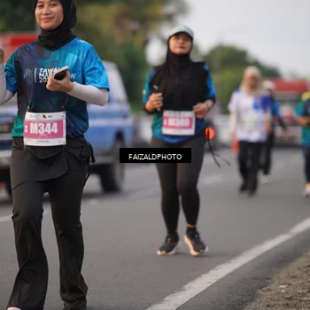 Runner Photo 4457116