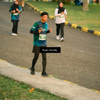 Runner Photo 4457211