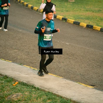 Runner Photo 4457213
