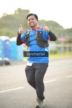 Runner Photo 4457391