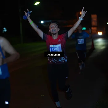 Runner Photo 4457443