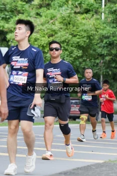 Runner Photo 44575
