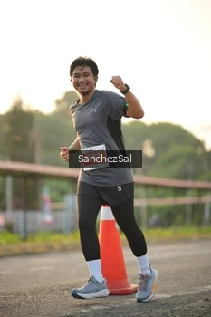 Runner Photo 4457544