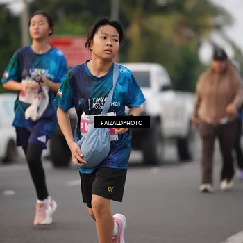 Runner Photo 4457575