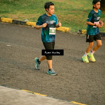 Runner Photo 4457609